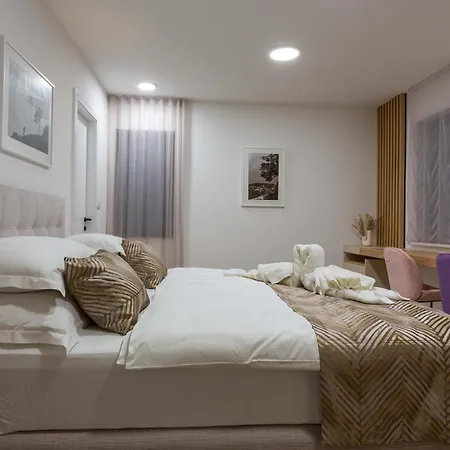 Mandala * Макарска